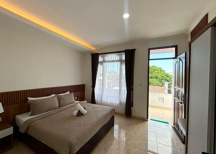 Pantai Ayu 3* パダンバイ