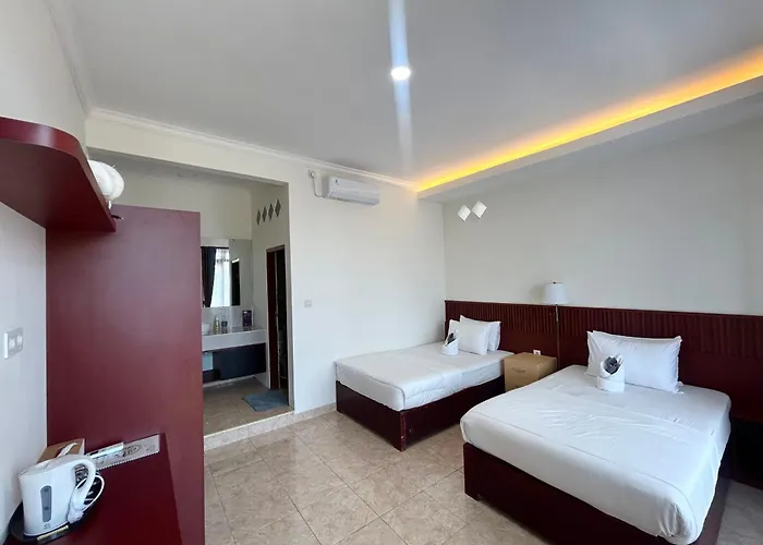 Pantai Ayu 3*